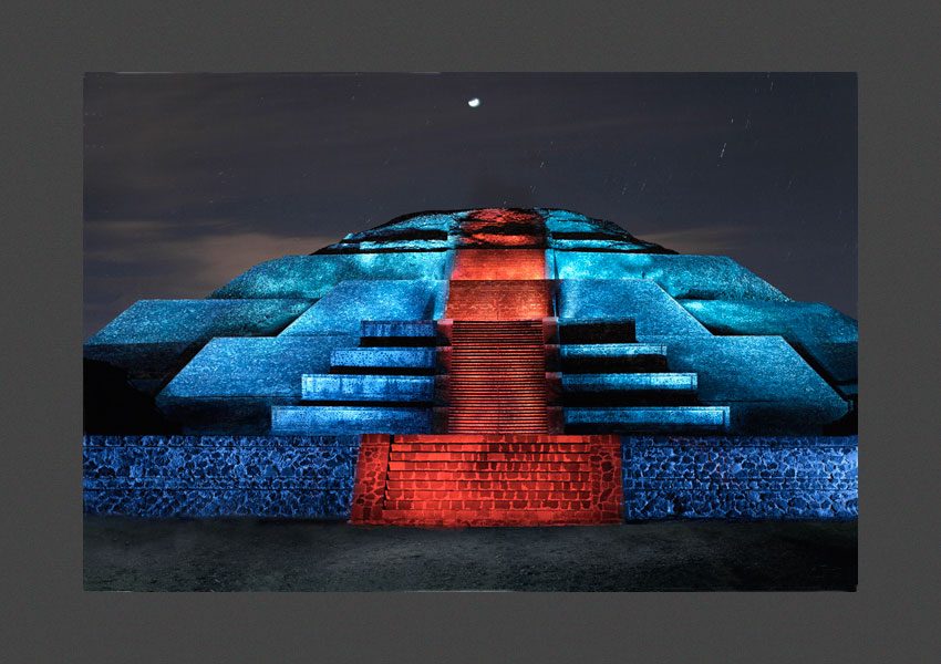 Pyramide de la Lune, Teotihuacan, Mexique, 2012